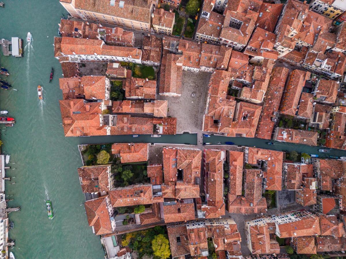 Garden Mansion With Private Mooring R&R Leilighet Venezia Eksteriør bilde